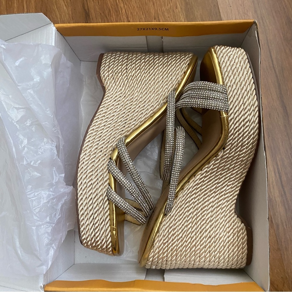 Nanamacs Rhinestone Wedges! New